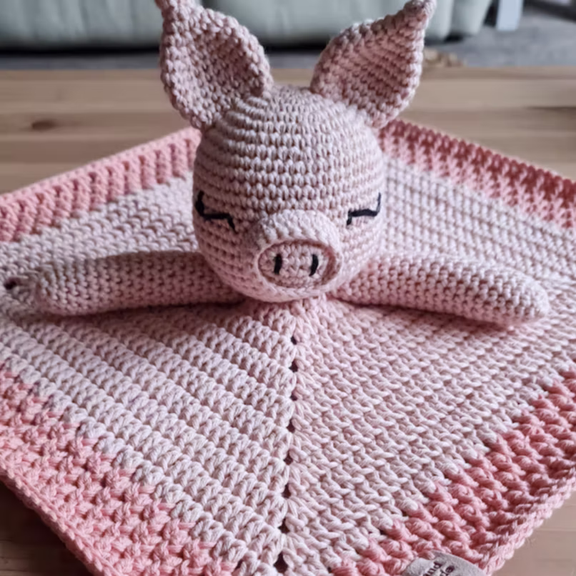 pig crochet